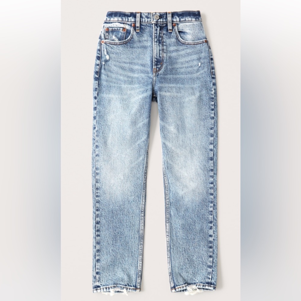 Abercrombie & Fitch Curve Love Mom Jeans